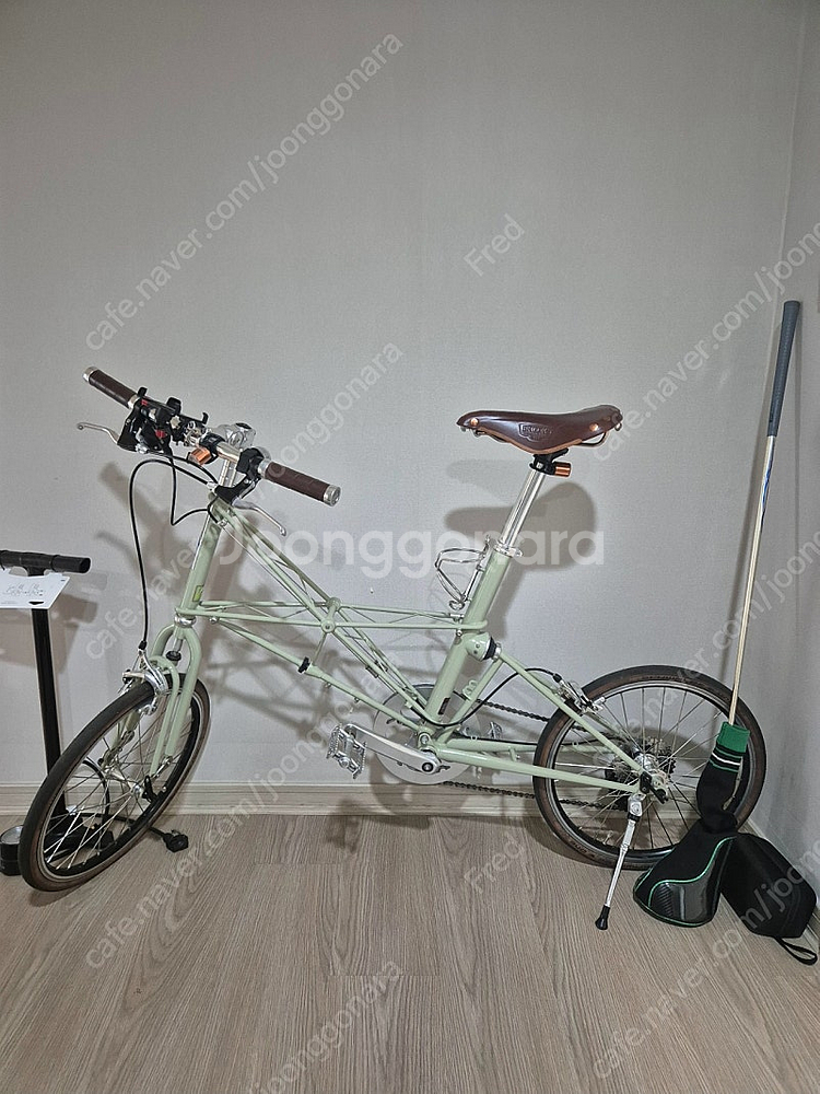 알렉스 몰튼 tsr9 판매합니다.--0