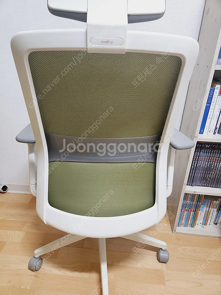 시디즈 t40시리즈 T400HLDF 팝니다--5