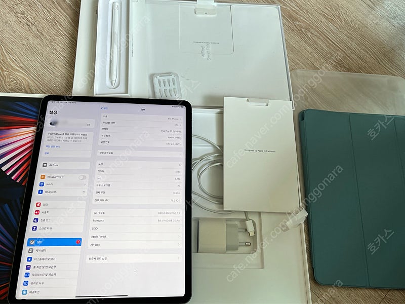 아이패드 프로 12.9 5세대 128 wifi 리퍼 애플펜슬 포함 판매합니다
