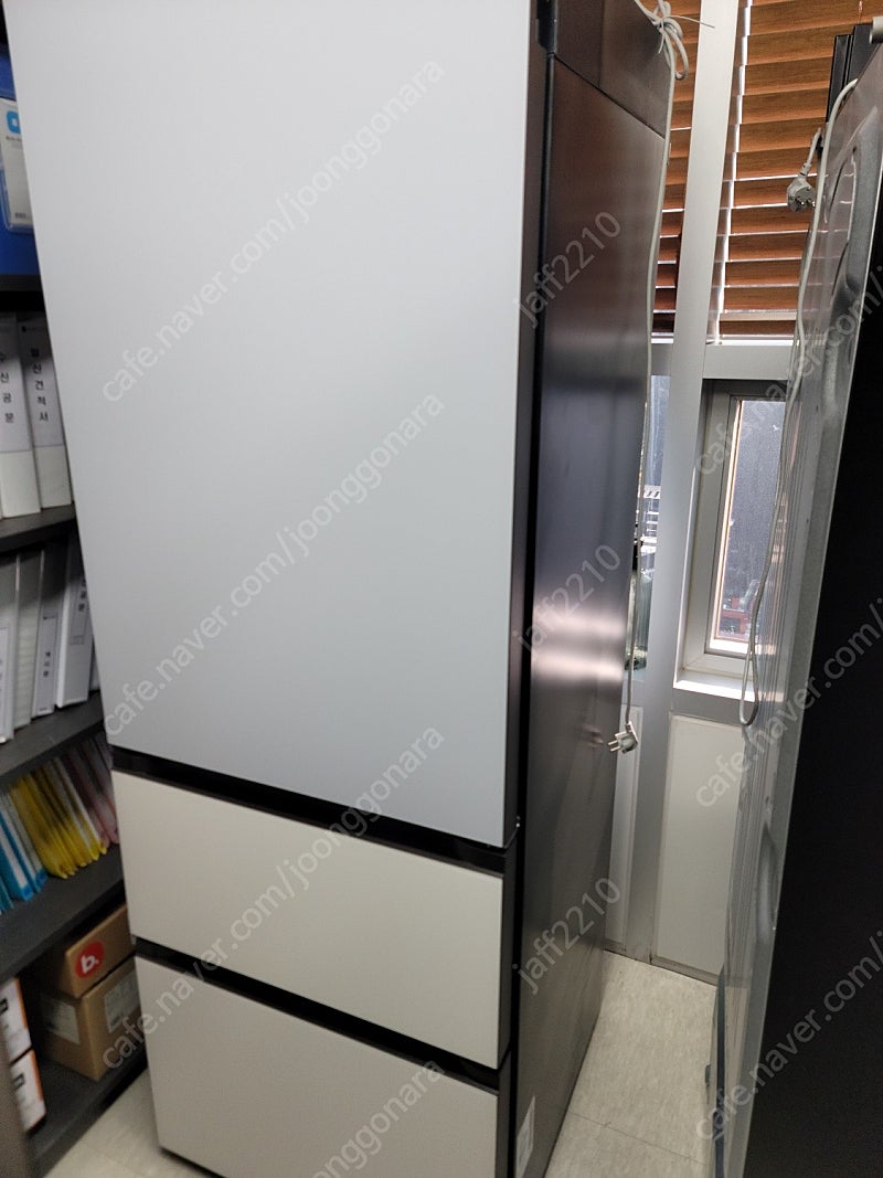 서울금천가산] LG제품] 오브제 3도어 324L 빌트인 김치냉장고 / 오브제 오토도어 컨버터블 냉장고(오토도어) / 55인치 TV 판매합니다.