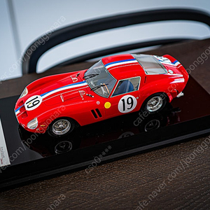 아말감 컬렉션 페라리 스케일 모델(미니 카) 250 GTO 1:18