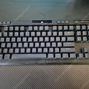 커세어 K70 RGB TKL 텐키리스 적축 게이밍키보드 팝니다.