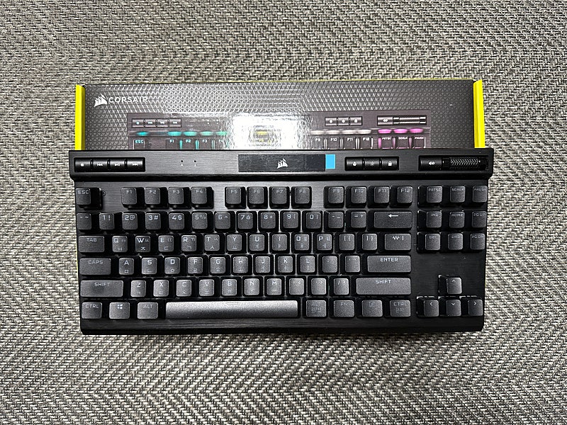 커세어 k70 tkl rgb 적축 판매해요