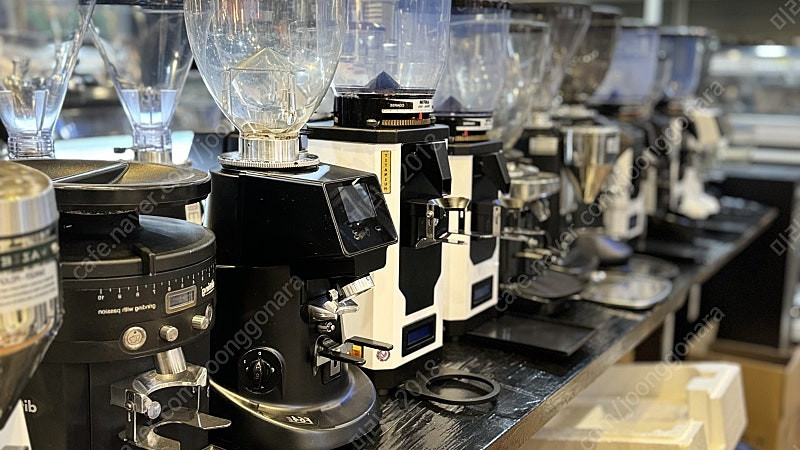 [판매] 계룡카페창업 계룡중고그라인더 계룡중고커피머신 저렴하게 구매할 수 있는 곳 ! 이미지