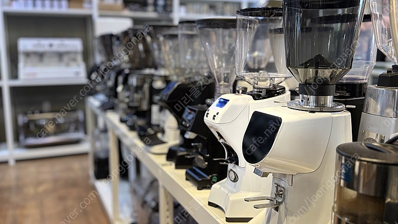 [판매] 계룡카페창업 계룡중고그라인더 계룡중고커피머신 저렴하게 구매할 수 있는 곳 ! 이미지