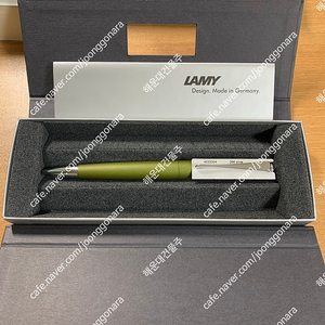 라미 LAMY 스튜디오 볼펜 한정판 올리브 색상 팝니다. 사파리 / 알스타 / 룩스 / 파카 / 조터 / 소네트 / 테라코타 / 만년필