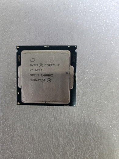 CPU i7-6700 입니다