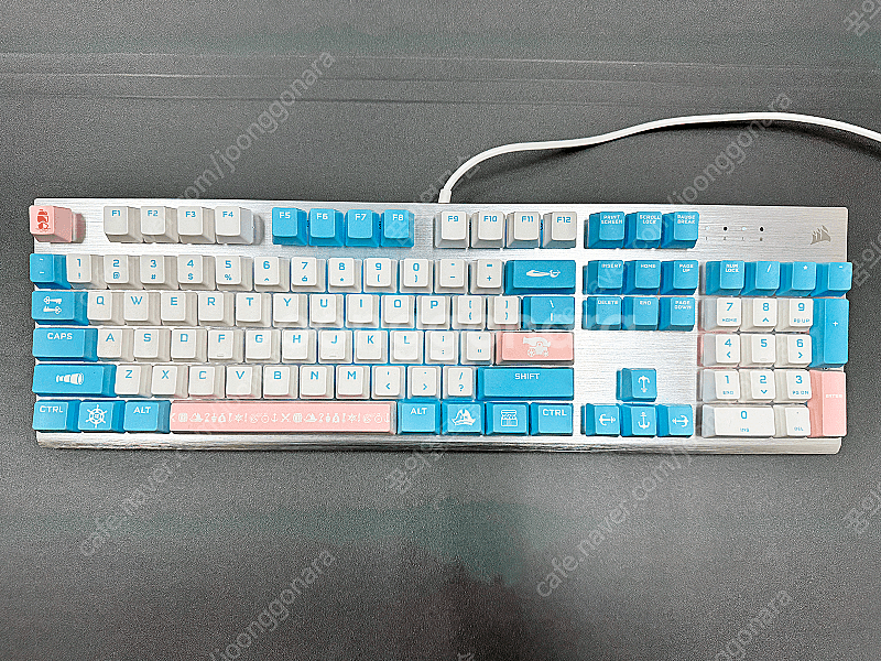 커세어 K60 RGB Pro 게이밍 기계식 키보드 Sw...--1