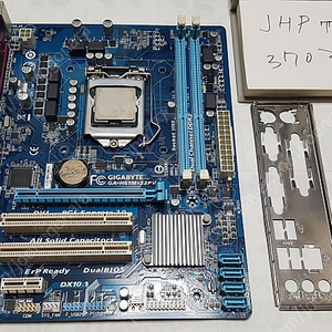 [서울] GIGABYTE GA-H61M-S2PV 보드 팝니다.