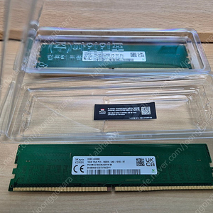 SK 하이닉스 DDR5 16G 5600MHz A다이 언락 램 파인인포 유통 2개 팝니다.