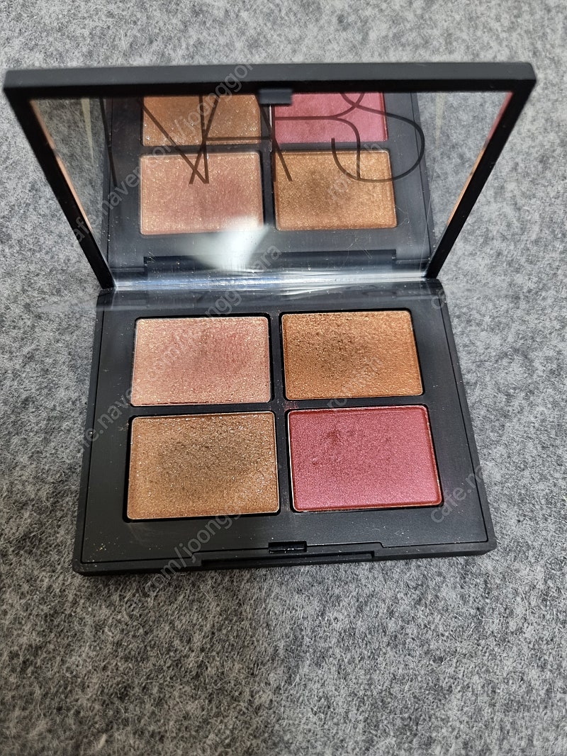 가격내림! NARS 나스 쿼드 아이섀도우 싱가포르