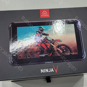 Atomos ninja V (배터리, 충전셋, 케이지 5개추가, 512gb 2개, 케이블 포함)