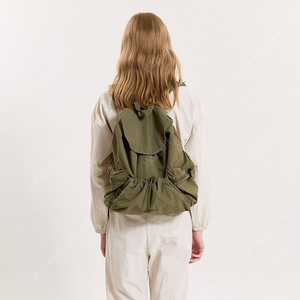 핑크파인애플 백팩 카키 STRING RUCKSACK_KHAKI BLACK 새상품