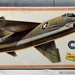 [고전프라] 1973년 크루세이더 F-8U-1 전투기 프라모델 51년전 제품 미조립