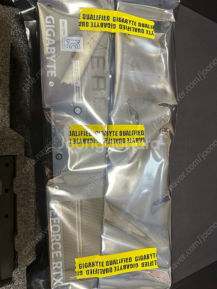 기가바이트 이글 RTX4080 팝니다--2