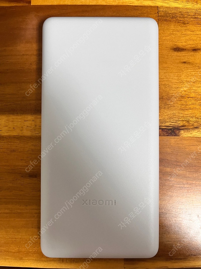 샤오미 8세대 보조배터리 10,000mAh P16ZM 거의 새제품 팝니다.