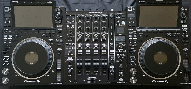 신품급 cdj3000 X 2 , djm900nxs2 셑트 판매 합니다.