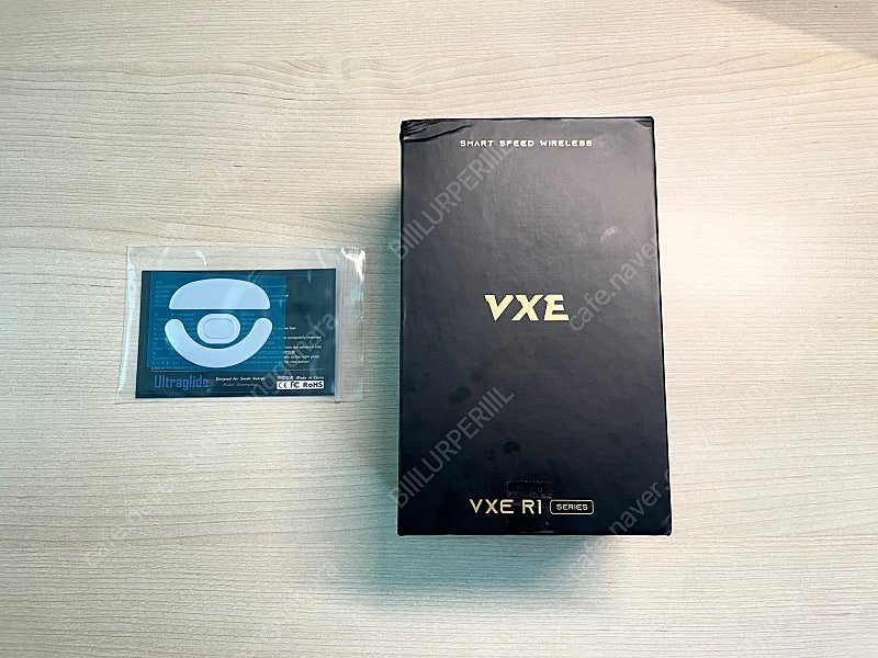 VXE R1 pro max 화이트 + 울트라글라이드 피트 (미개봉, 잠자리, VGN 무선 게이밍 마우스)