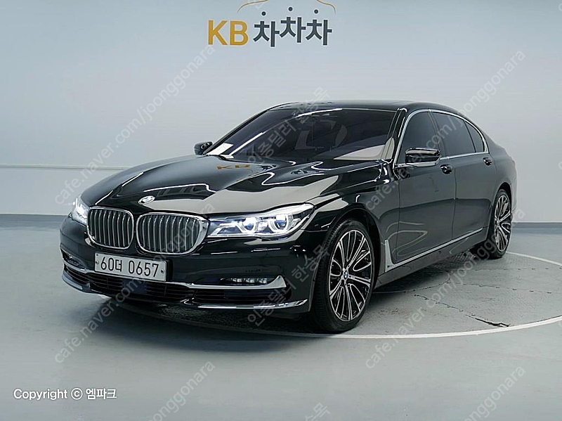 BMW7시리즈 (G11) 750Li xDrive (5인승)중고차 할부 리스 카드 저신용자 전액할부 가능