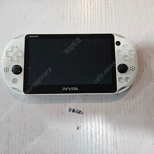 ps vita 2세대 글레이셔화이트 노박스 충전기없는셋 팝니다