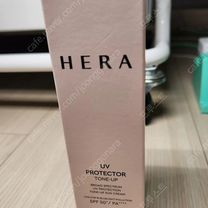 헤라 UV프로텍터 톤업 SPF50+/PA++++ 50ml