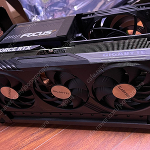 RTX 4070 Ti Super 게이밍OC S급