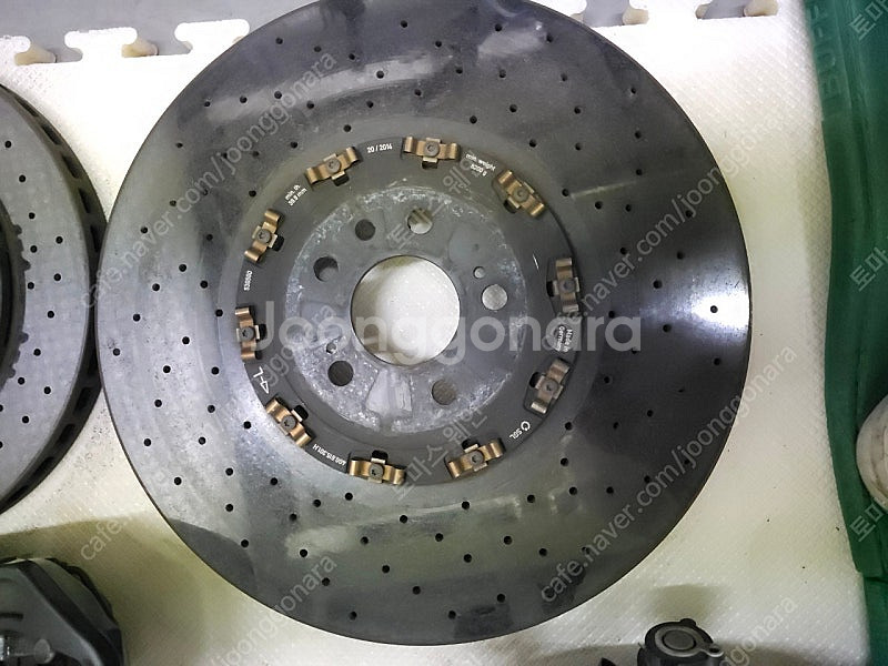 (새제품급) 아우디 RS7 R8 S8 카본세라믹 브레이크 풀세트 상태 S급 하이드로백 마스터실린더 포함 팝니다--5