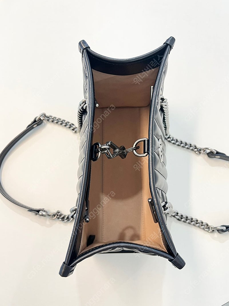 구찌 GG 마몽 스몰 토트백 블랙 이미지