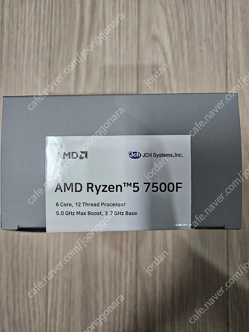 AMD 라이젠5 7500F 라파엘 멀티팩정품+쿨러 (미개봉 새제품)