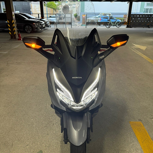 21년식 혼다 포르자350 팝니다. 보이져 조이맥스 크루심알파 pcx nmax xmax 오토바이 스쿠터 야마하 sym 부산양산울산창원김해대구