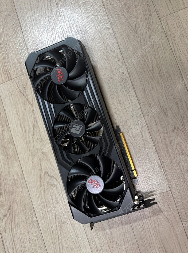 파워컬러 레드데빌 RX 6700XT 12GB 팝니다 택포