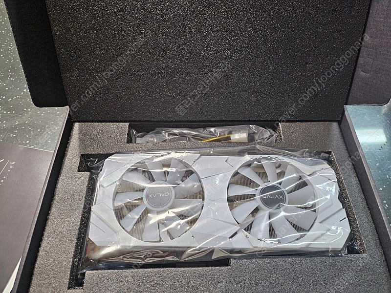 지포스 rtx 2080super 갤럭시 화이트 풀박스