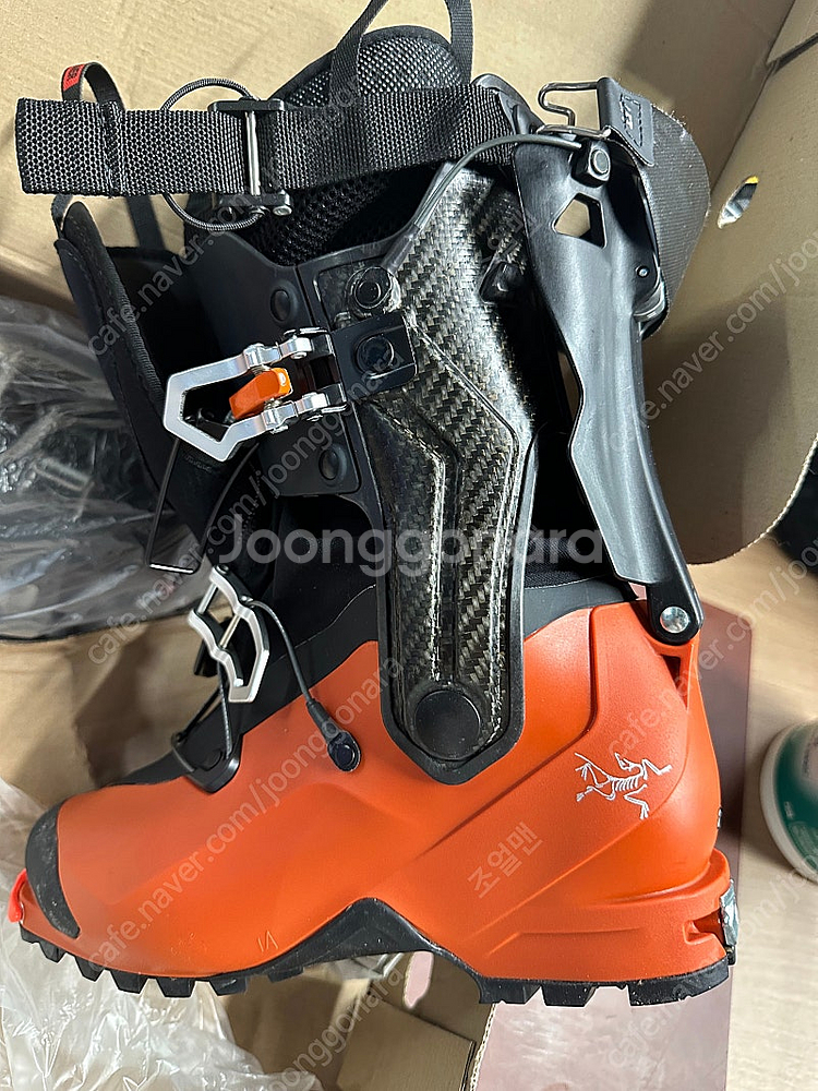 아크테릭스 스키화 (PROCLINE CARB)--2
