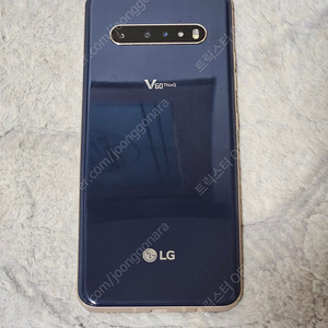 LG V60 씽큐 T-모바일 버전 블루 색상 판매합니다.