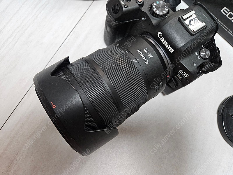 캐논 EOS R6(추가 배터리) + RF 24-70mm 2.8 렌즈(UV필터) + 고독스 V860 플레쉬(추가 배터리)