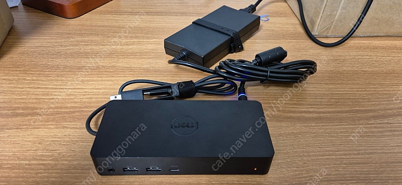 dell 델 D6000 도킹스테이션 팝니다