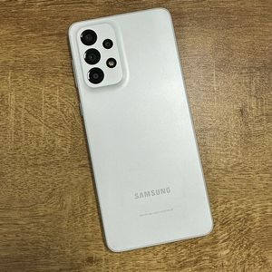 (LG U+)갤럭시A33 128기가 화이트색상 깨끗하고 상태좋은폰 11만원 판매