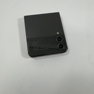 갤럭시Z플립4 블랙 512기가 40만 판매해요! [ F721 ] S급새폰급상태최상/센터교체