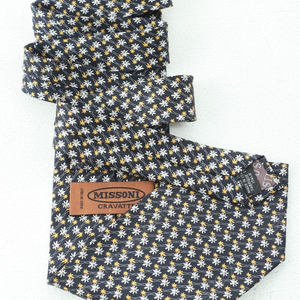 (9) 미쏘니 실크 넥타이 이태리 플라워 디자인 한정판