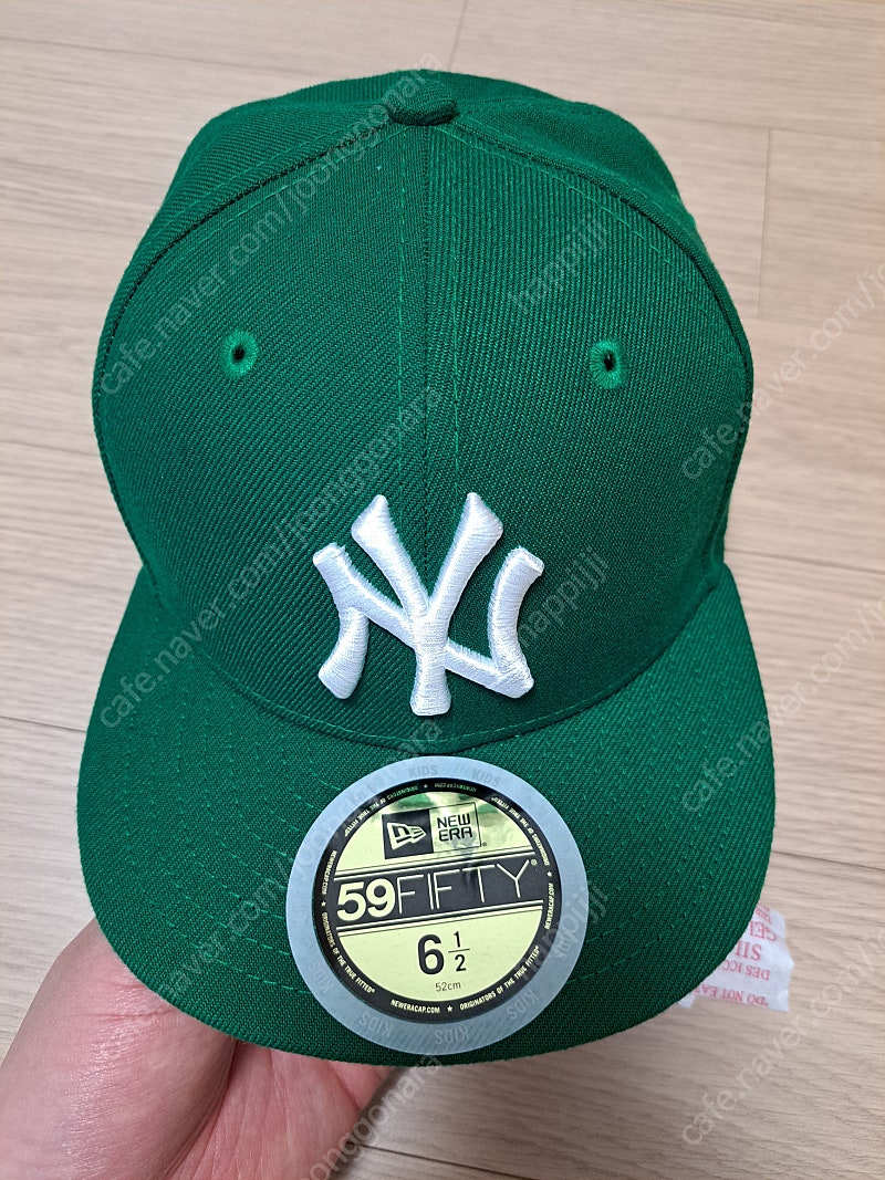 [거의 새제품] MLB 뉴에라 모자 New York Yankees 59Fifty 모자 (머리둘레 52 cm) 뉴욕양키스 매장판 정품 대전 세종