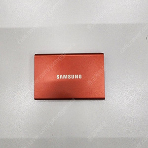 삼성전자 포터블 SSD T7 레드 500GB 4만원에 판매합니다.