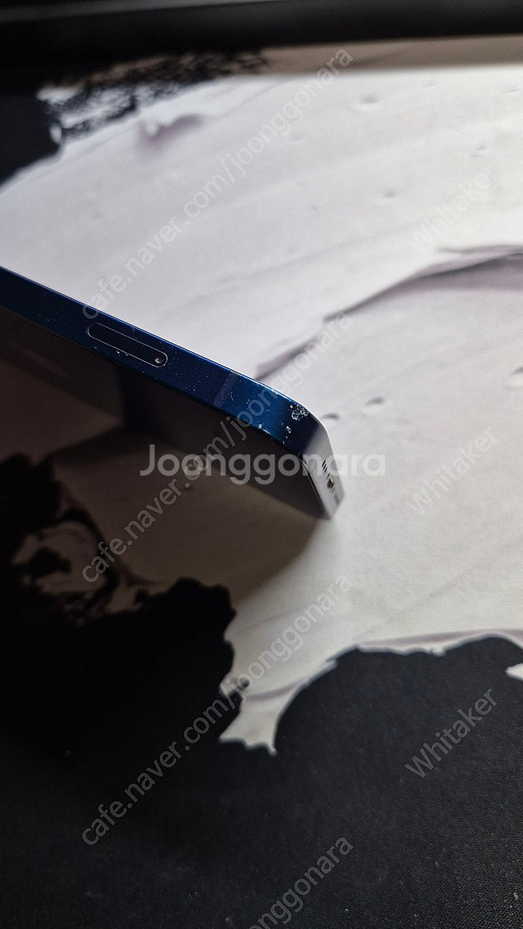 아이폰12 블루 64GB 풀박스 배터리88 판매합니다....--3