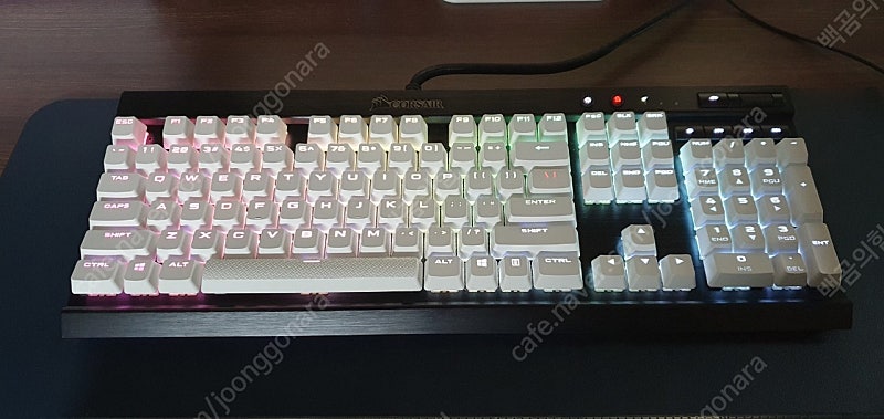 게이밍 키보드 커세어 k70 lux rgb 갈축