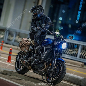 야마하 XSR900