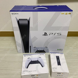 PS5 디스크판 팝니다(정품 충전기, 추가패드)