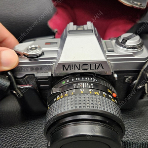 미놀타 X-300 50mm F1.4 스피드 라이트 판매합니다.