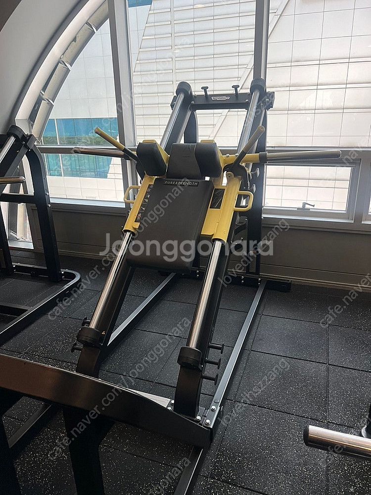 테크노짐 퓨어 레그프레스, 핵스쿼트--0