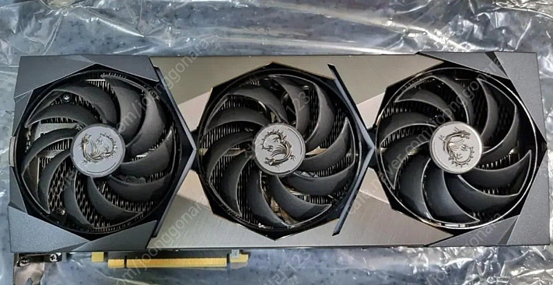 Msi Rtx 3070ti 슈프림 그래픽 카드팝니다