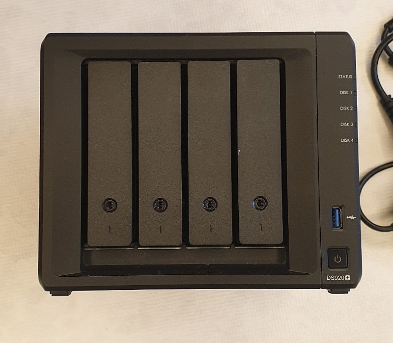 시놀로지 synology NAS DS920+ 시게이트 EXOS 48TB (12TB X 4개)