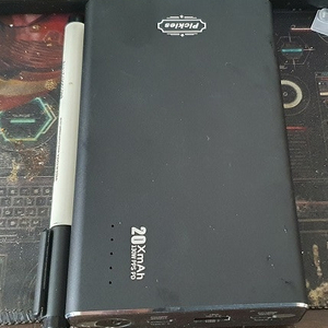 보조배터리 20000mAh (PB-PD20N) 팝니다.